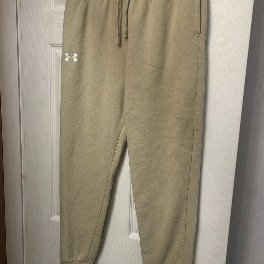 Under Armour Light Tan Sweatpant Joggers
